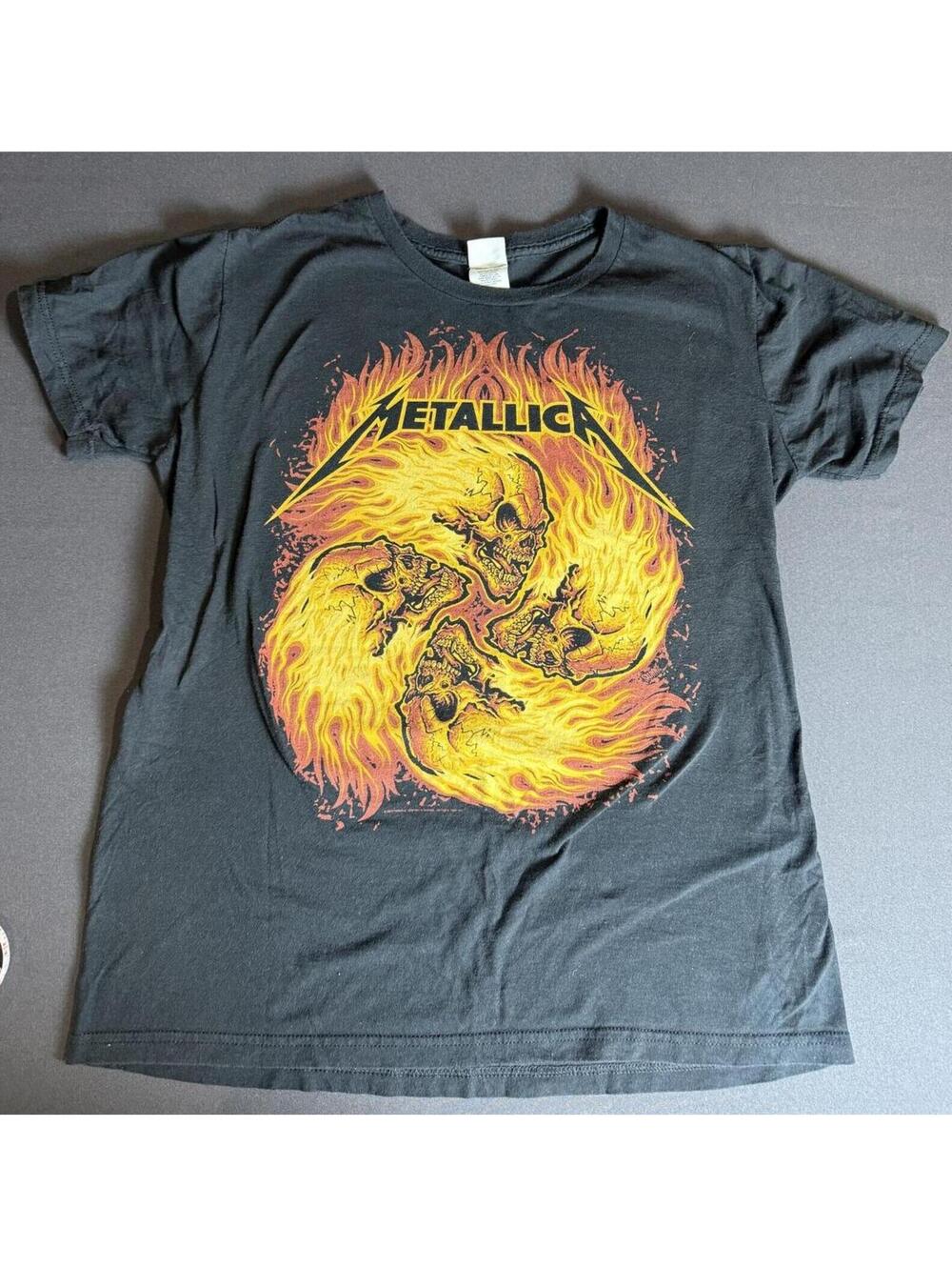 Y2KMetallica Graphic T-Shirt Black Large